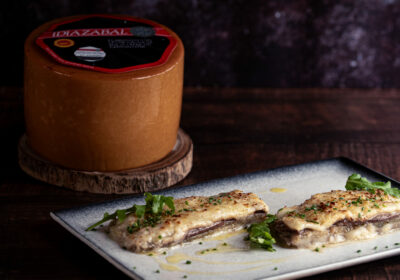 Penca de Acelga Rellena de Queso Idiazabal y Jamón de Pato