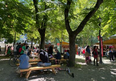 ‘Ahora Fest’  jaialdiak 7.000 errazio baino gehiago atera ditu hanburgesa, talo eta ‘Pakito’ artean