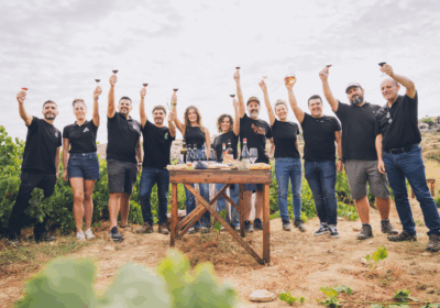 Primera vendimia de la marca colectiva “San Martín de Unx. El Vino de los Aromas”